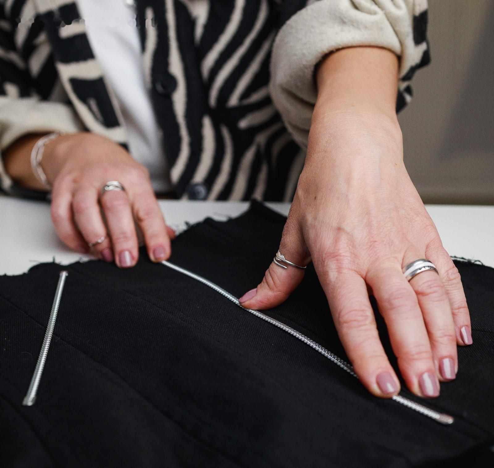 Пластина для корсета, металлическая, 200 × 5 мм, 4 шт, цвет серебряный