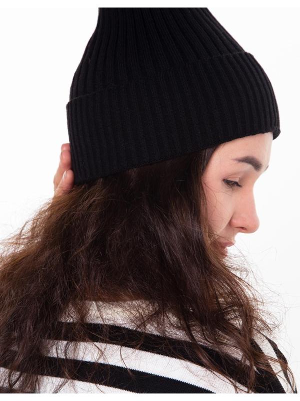 Шапка женская зимняя, цвет чёрный, размер 52-56