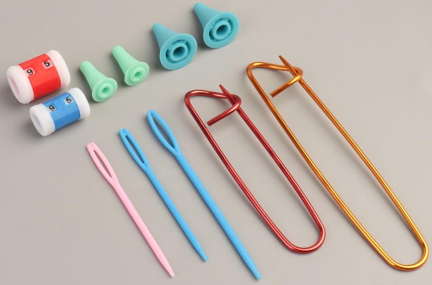 Набор для вязания, 65 предметов, в футляре