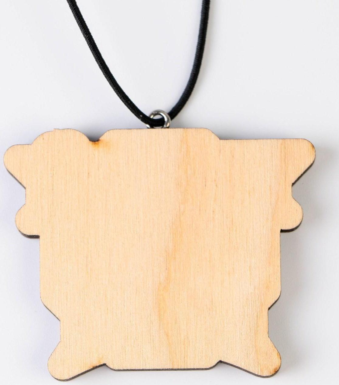 Подвеска в автомобиль «Первый во всем», дерево, 6,1 х 4,9 см