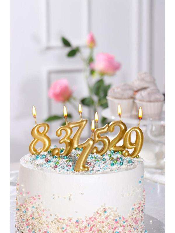 Шоу-бокс со свечами для торта 