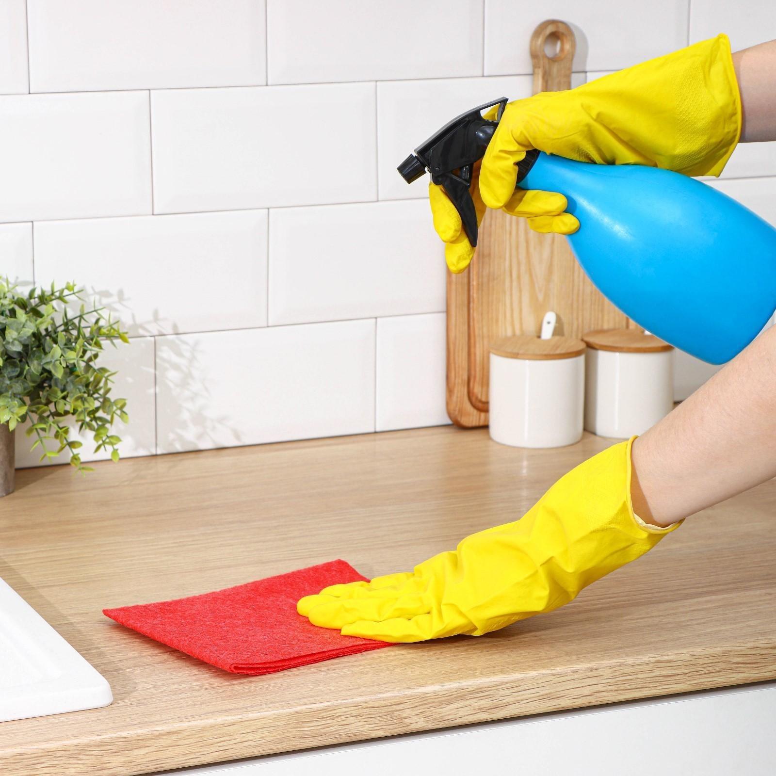 Салфетки вискозные универсальные Доляна, 3 шт, 30×38 см, цвет красный