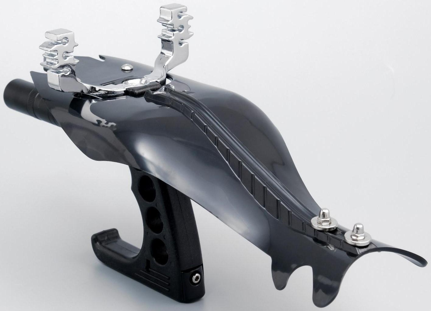 Рогатка с лазерным целеуказателем