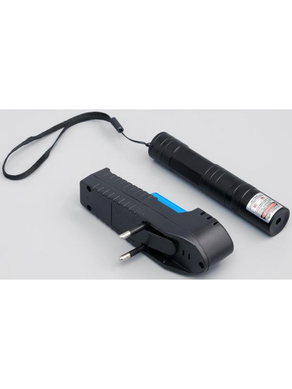 Рогатка с лазерным целеуказателем