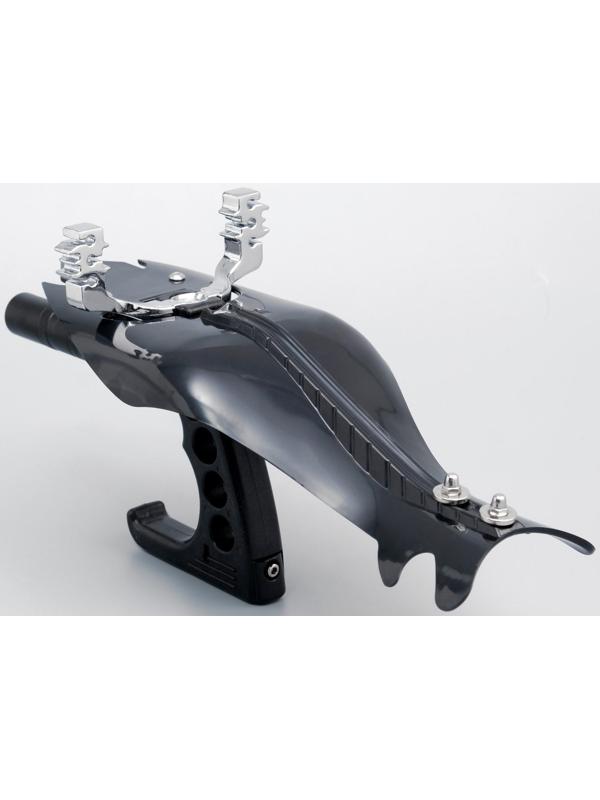 Рогатка с лазерным целеуказателем