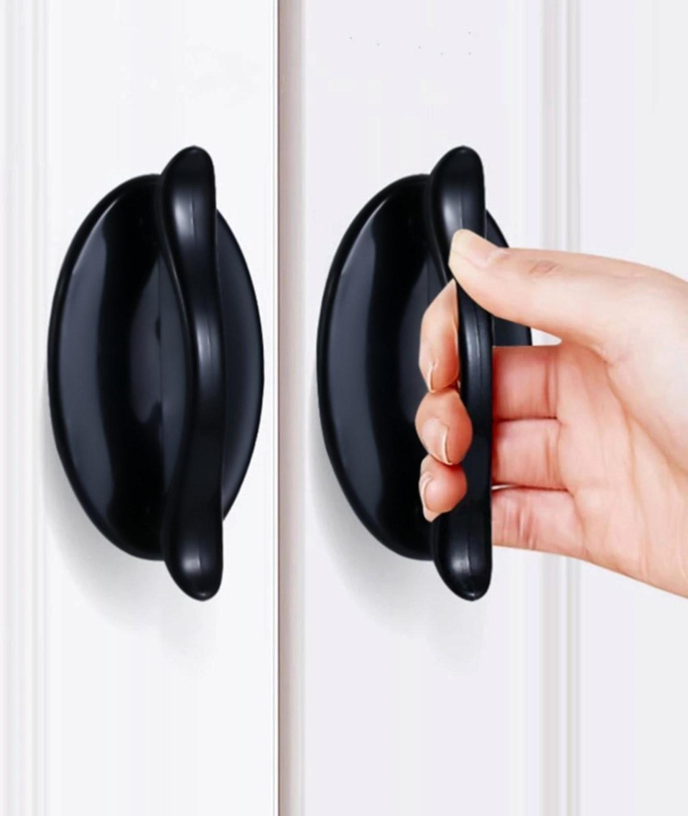 Ручка мебельная самоклеющаяся CAPPIO, L=95 мм, пластик, цвет черный