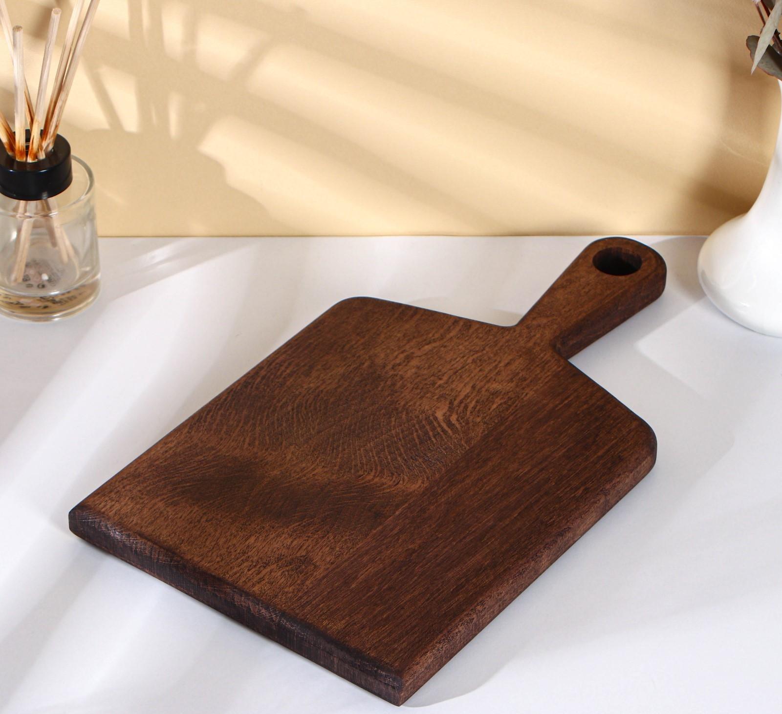 Доска разделочная для подачи с ручкой Adelica, 34×19,5×2 см, тёмный граб