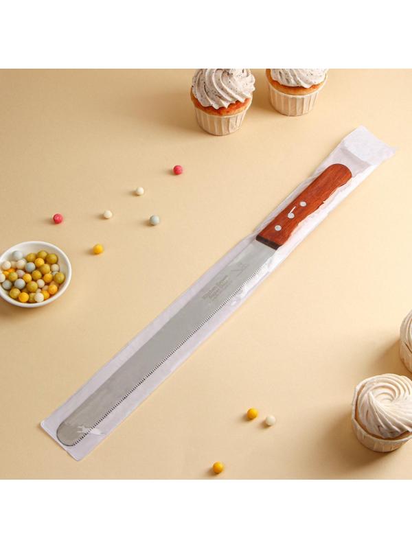 Нож для бисквита, мелкие зубцы, рабочая поверхность 29 см, ручка дерево