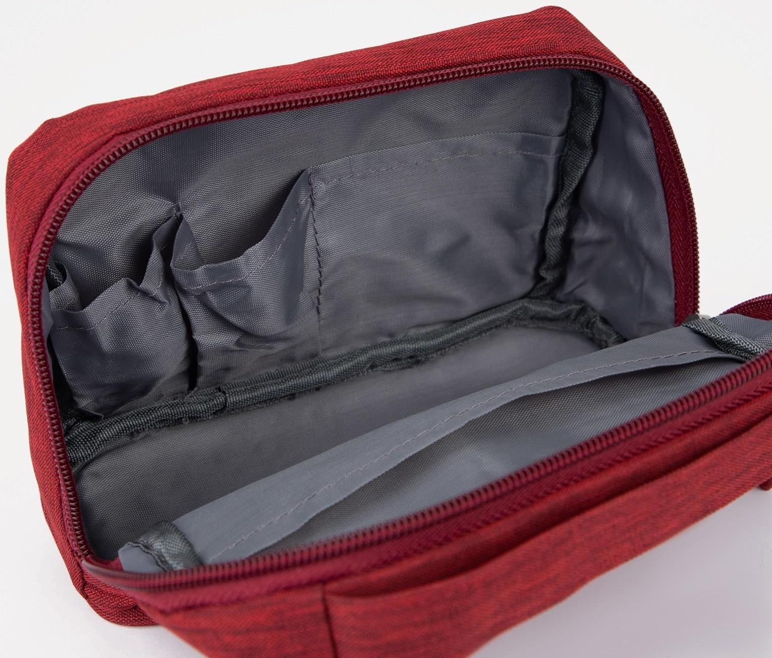 Косметичка на молнии, цвет бордовый