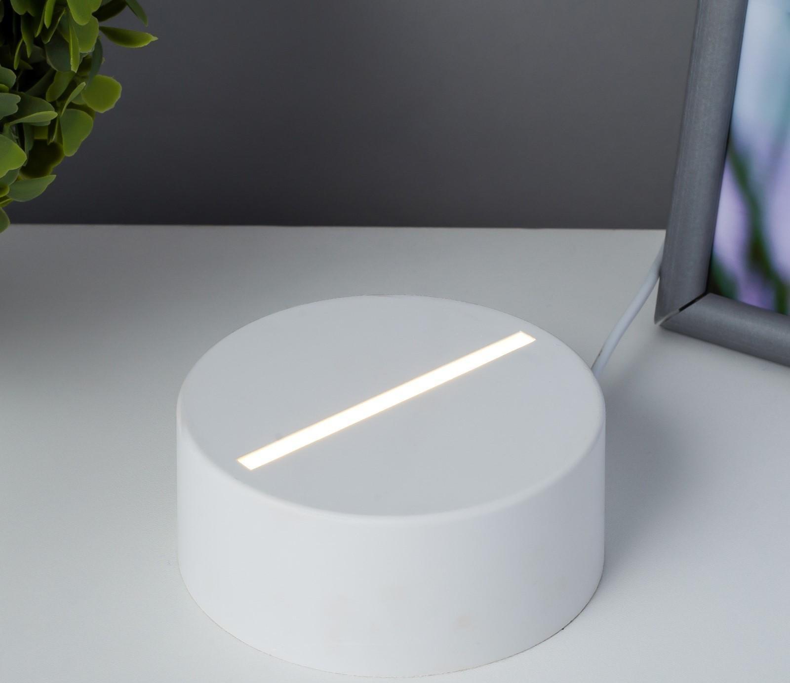 Основание светильника LED 3 режима 3000-6000К USB белый 9,5х9,5х4 см