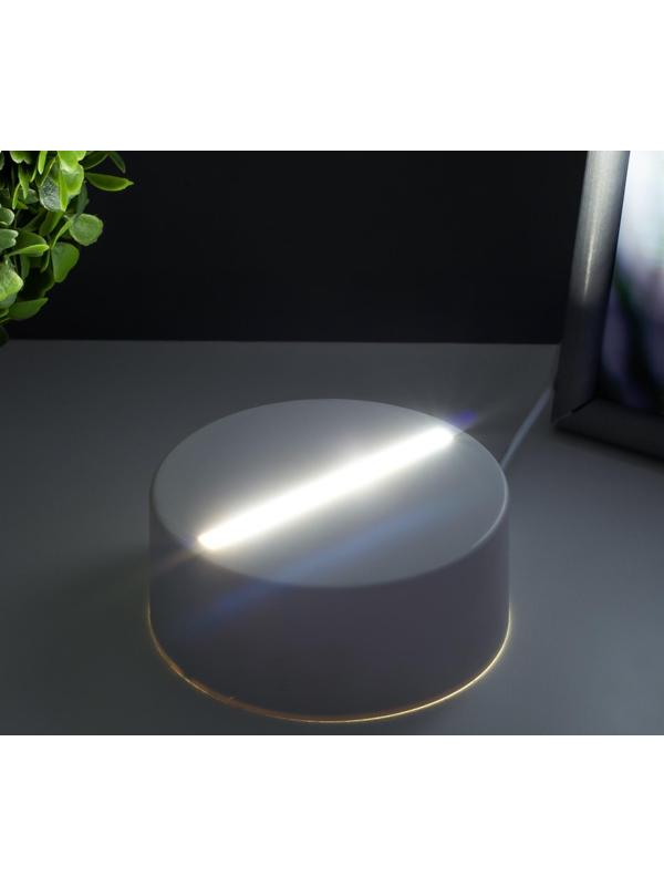 Основание светильника LED 3 режима 3000-6000К USB белый 9,5х9,5х4 см