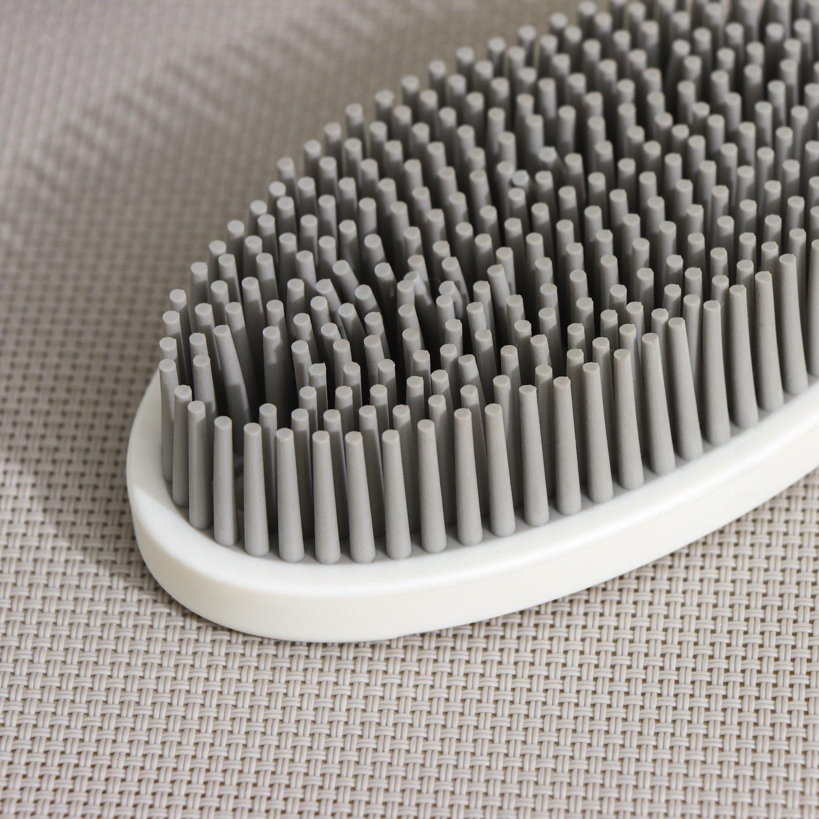 Щётка универсальная Raccoon, 12×6,5×2,5 см, TPR ворс, 1,6 см