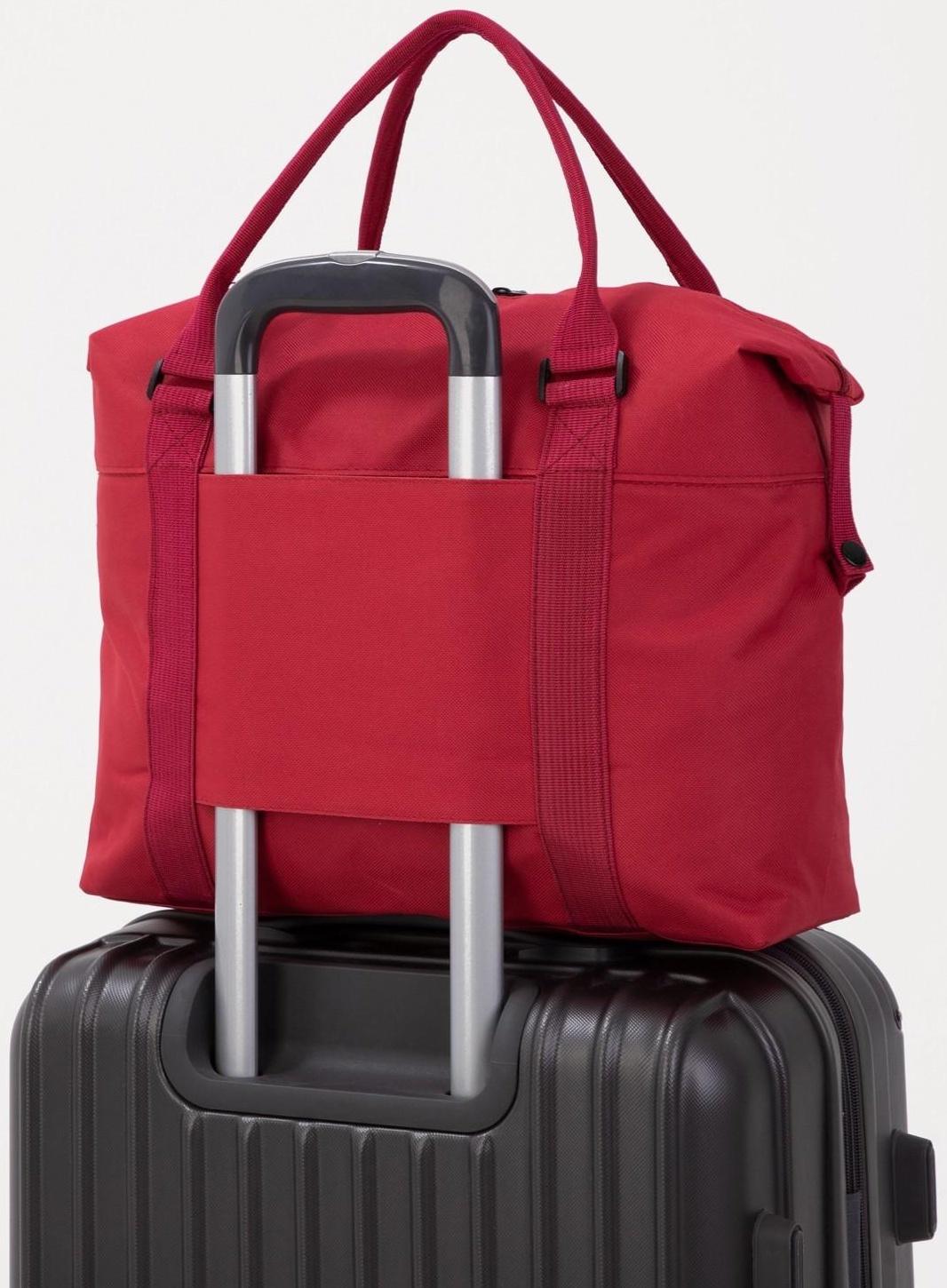 Сумка спортивная на молнии, наружный карман, цвет красный