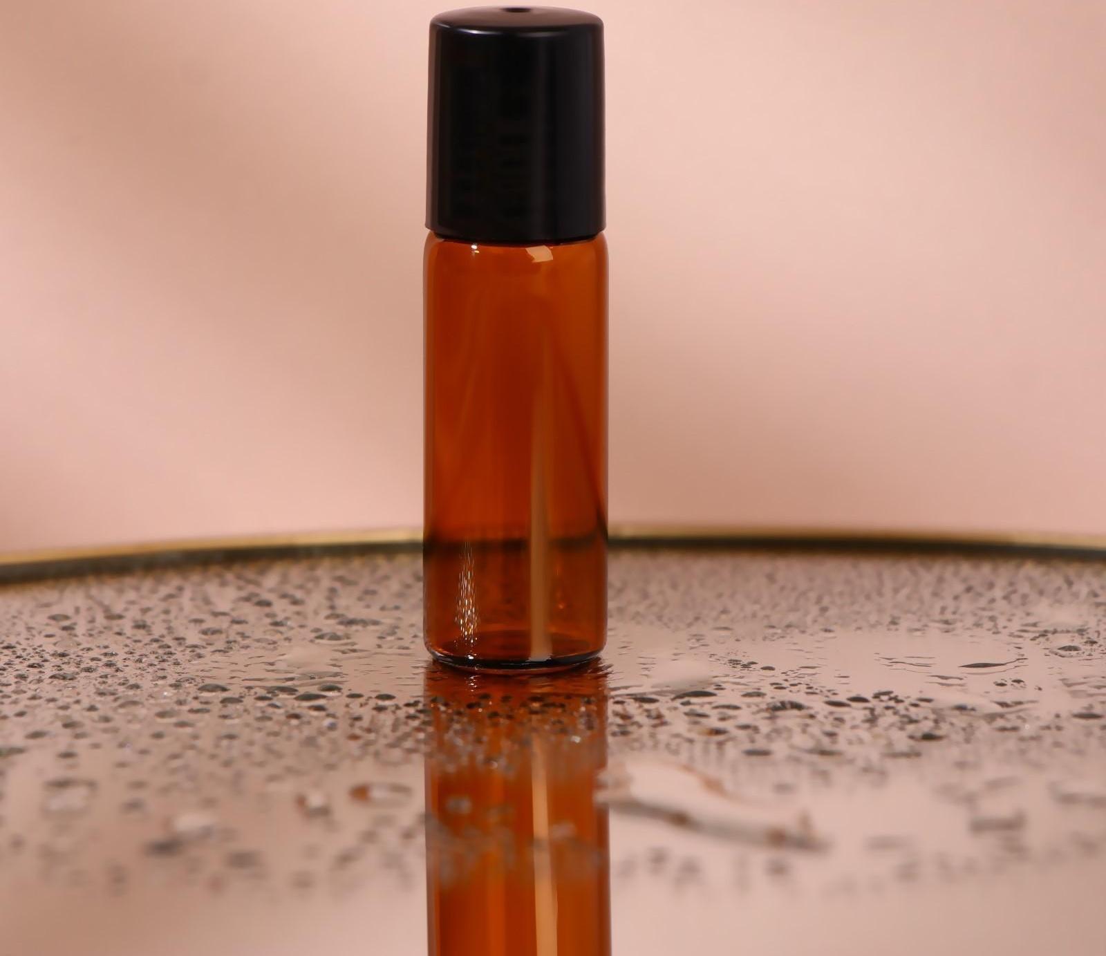 Флакон стеклянный для парфюма, со стеклянным роликом, 5 мл, цвет коричневый/чёрный