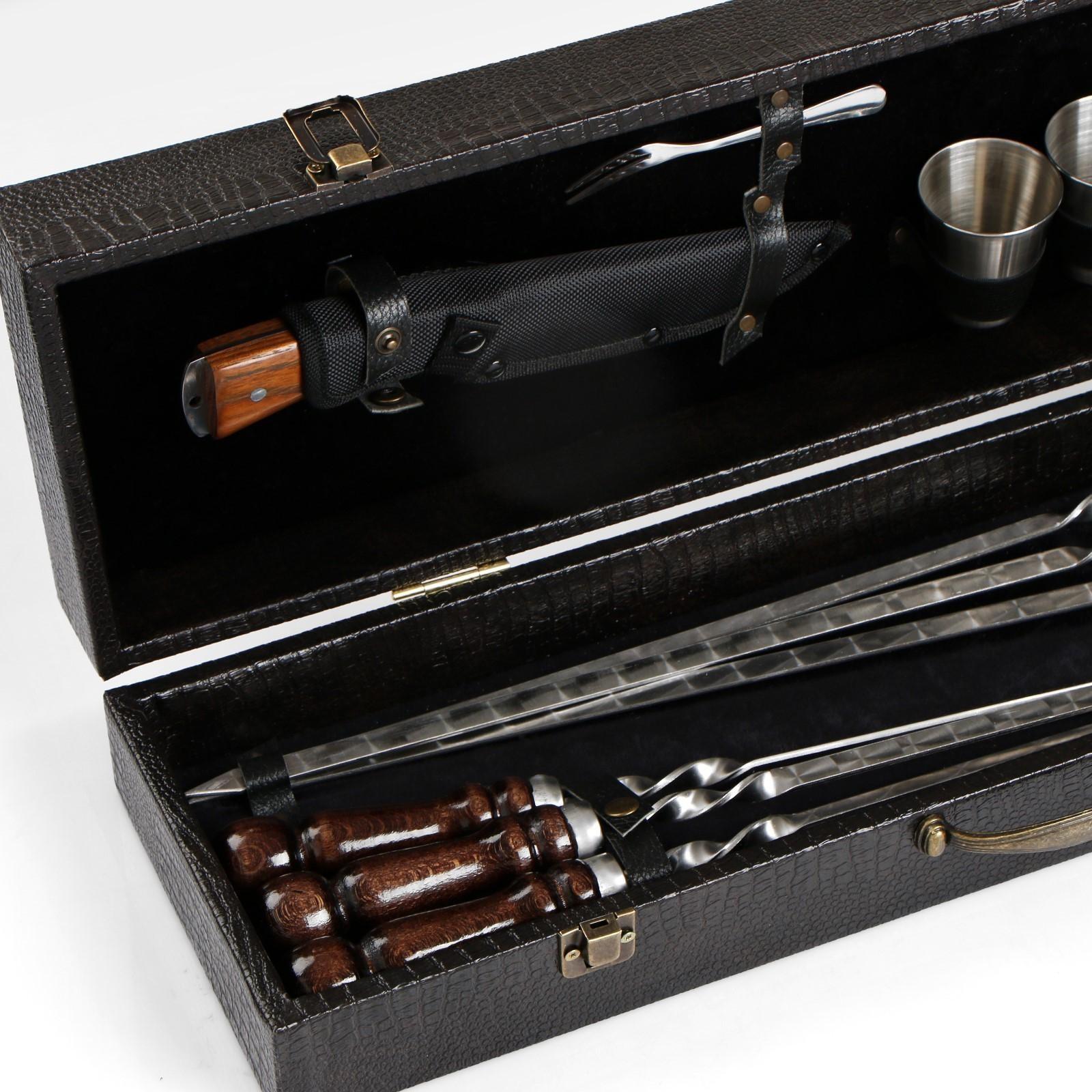 Набор шампуров в кейсе из эко-кожи 