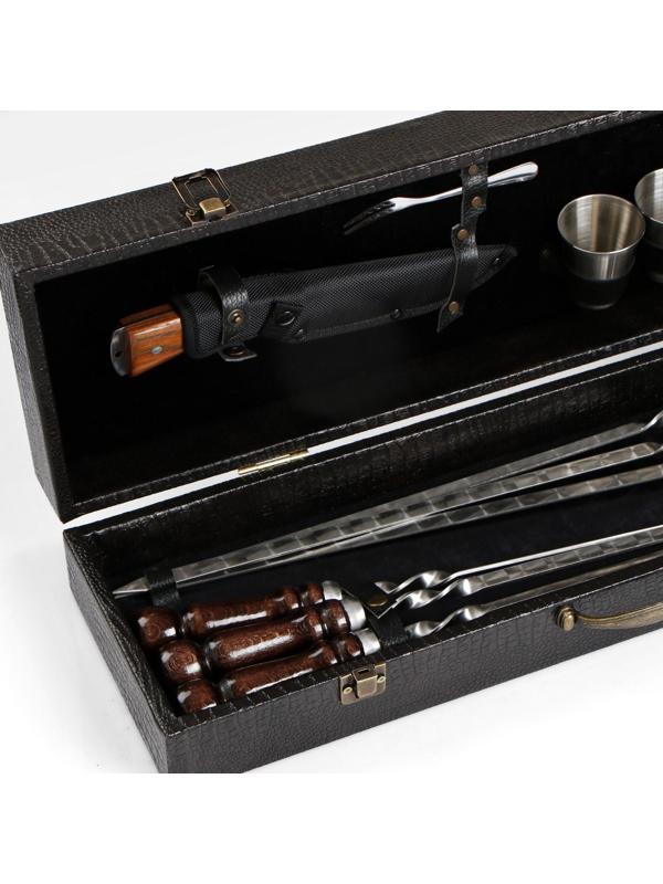 Набор шампуров в кейсе из эко-кожи 