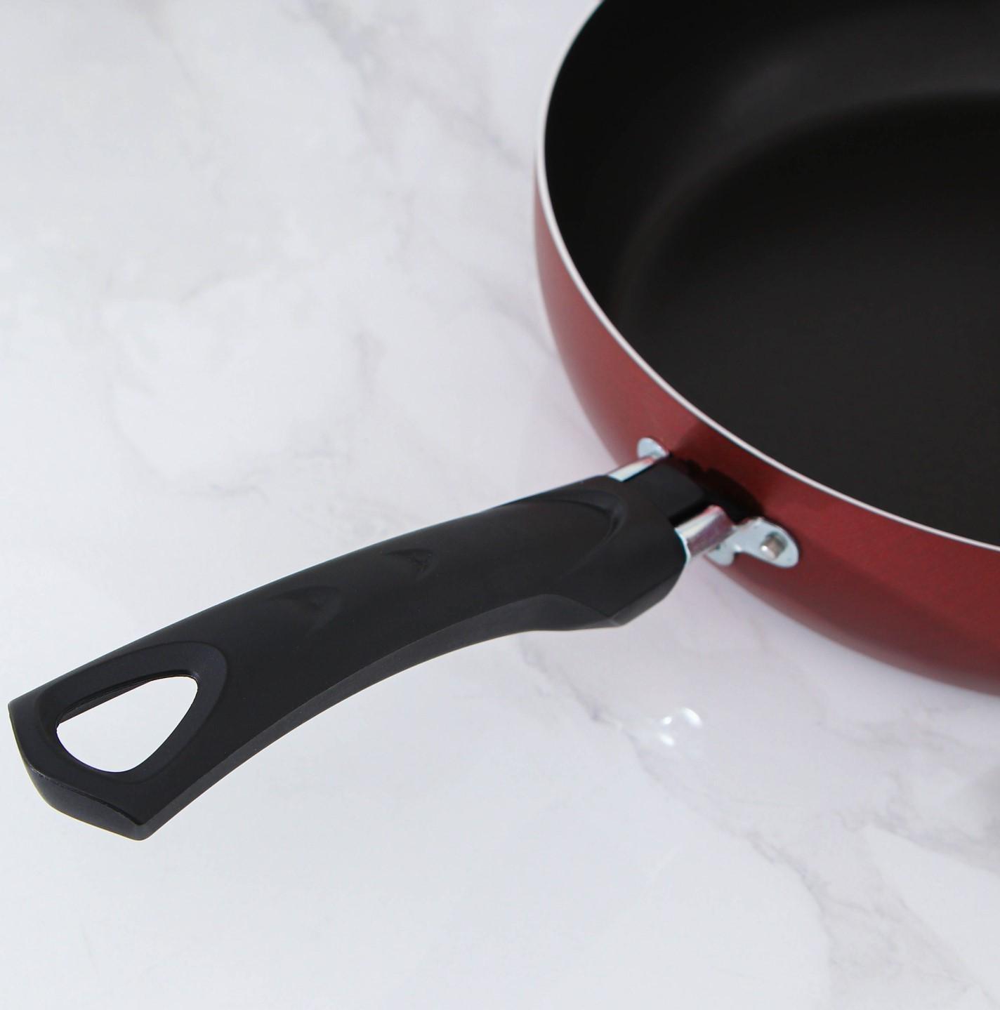 Сковорода Promo, d=26 см, пластиковая ручка, антипригарное покрытие, цвет бордовый