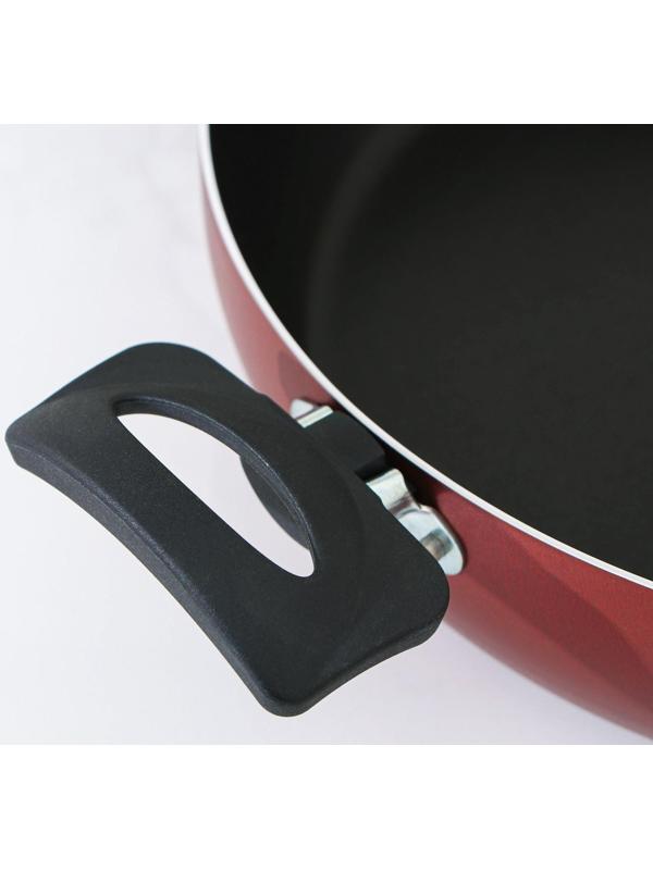 Сковорода Promo, d=28 см, пластиковая ручка, антипригарное покрытие, цвет бордовый