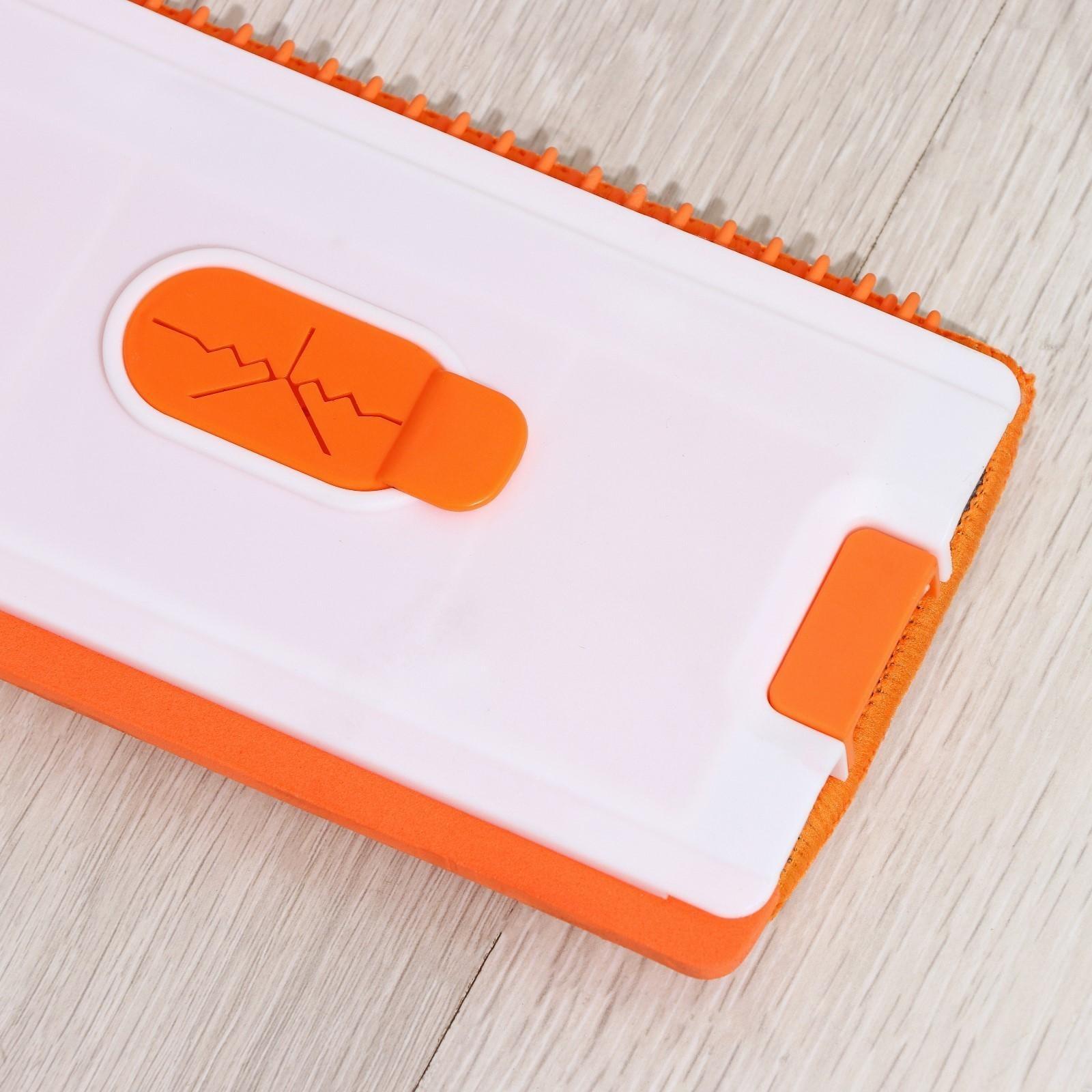 Швабра с отжимом, водосгоном и щёткой Raccoon, 2 насадки из микрофибры 50×11 см, стальная ручка 141 см