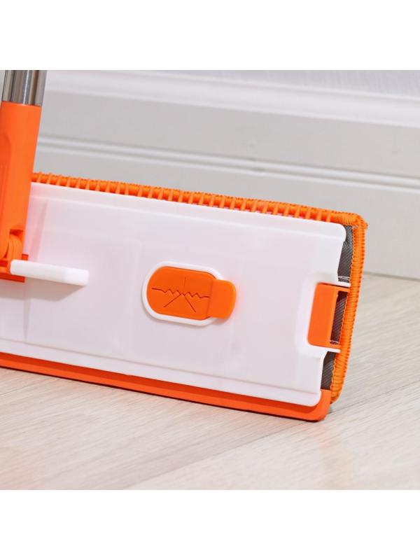 Швабра с отжимом, водосгоном и щёткой Raccoon, 2 насадки из микрофибры 50×11 см, стальная ручка 141 см