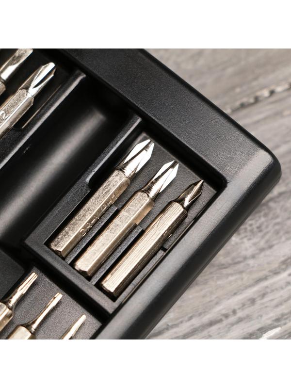 Набор отверток в фляге «Хочешь жить», универсальный, 18 предметов