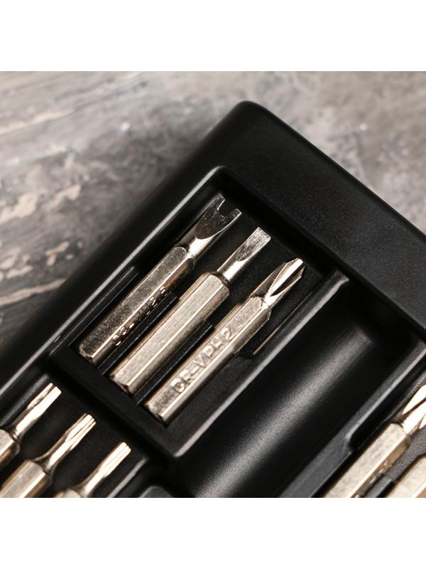 Набор отверток в фляге «Крути верти», универсальный, 18 предметов