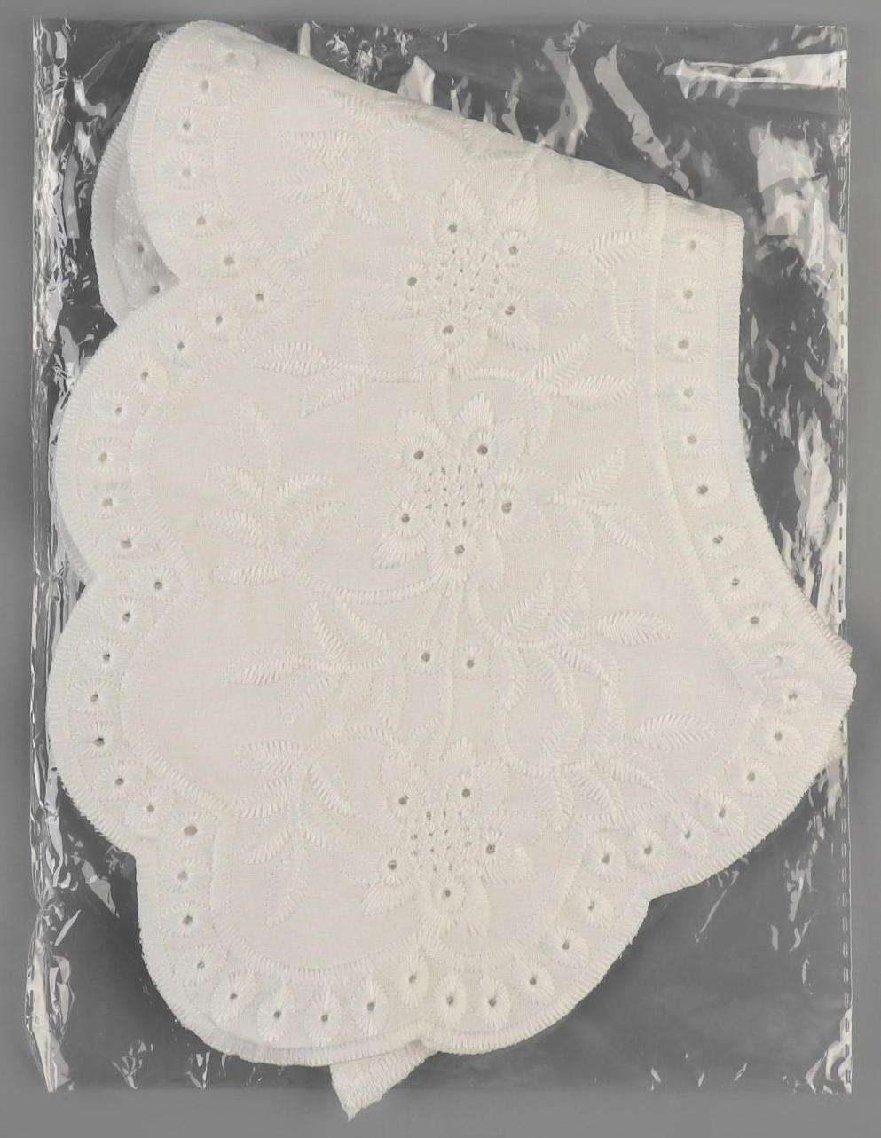 Воротник ажурный, 37 × 50 см, цвет белый