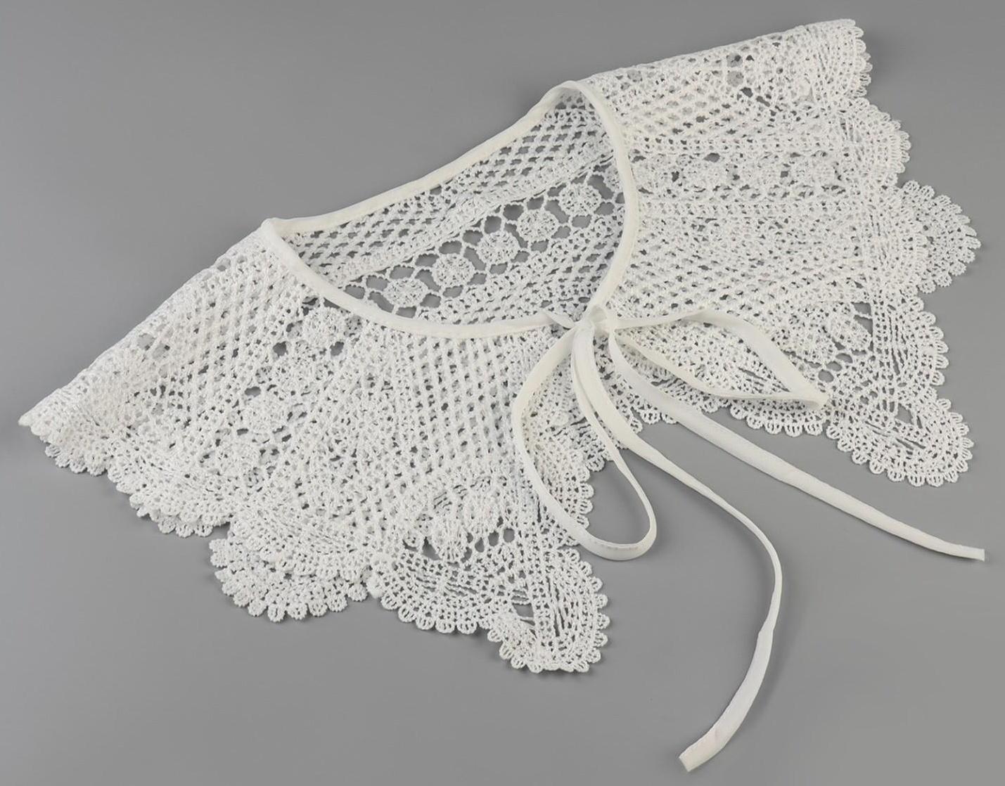Воротник кружевной, 46 × 44 см, цвет белый