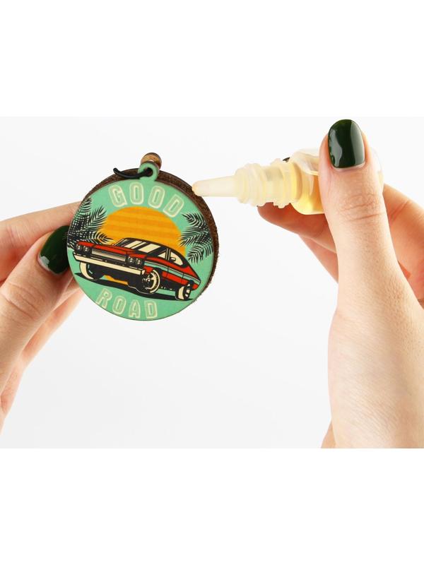 Набор Good road, подвеска деревянная с пропиткой и ароматизатор, 10 мл