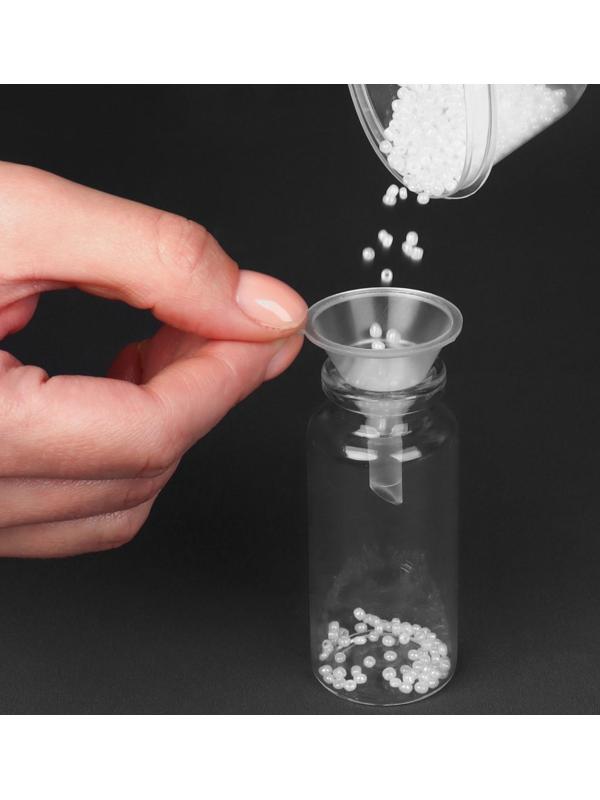 Воронка для бисера и страз, с держартелем, d = 0,6/3 × 4,2 см