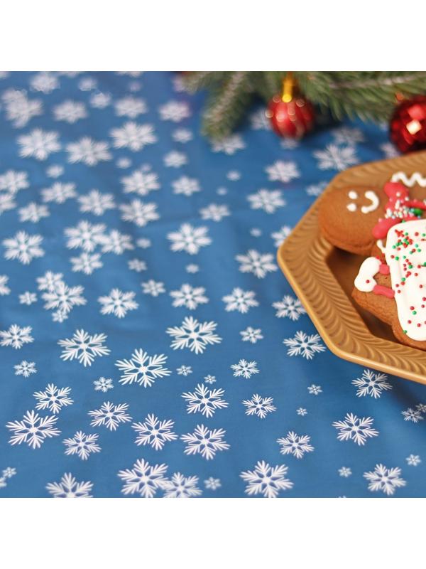 Скатерть новогодняя на стол «Зимний вальс», 140×160 см, цвет синий