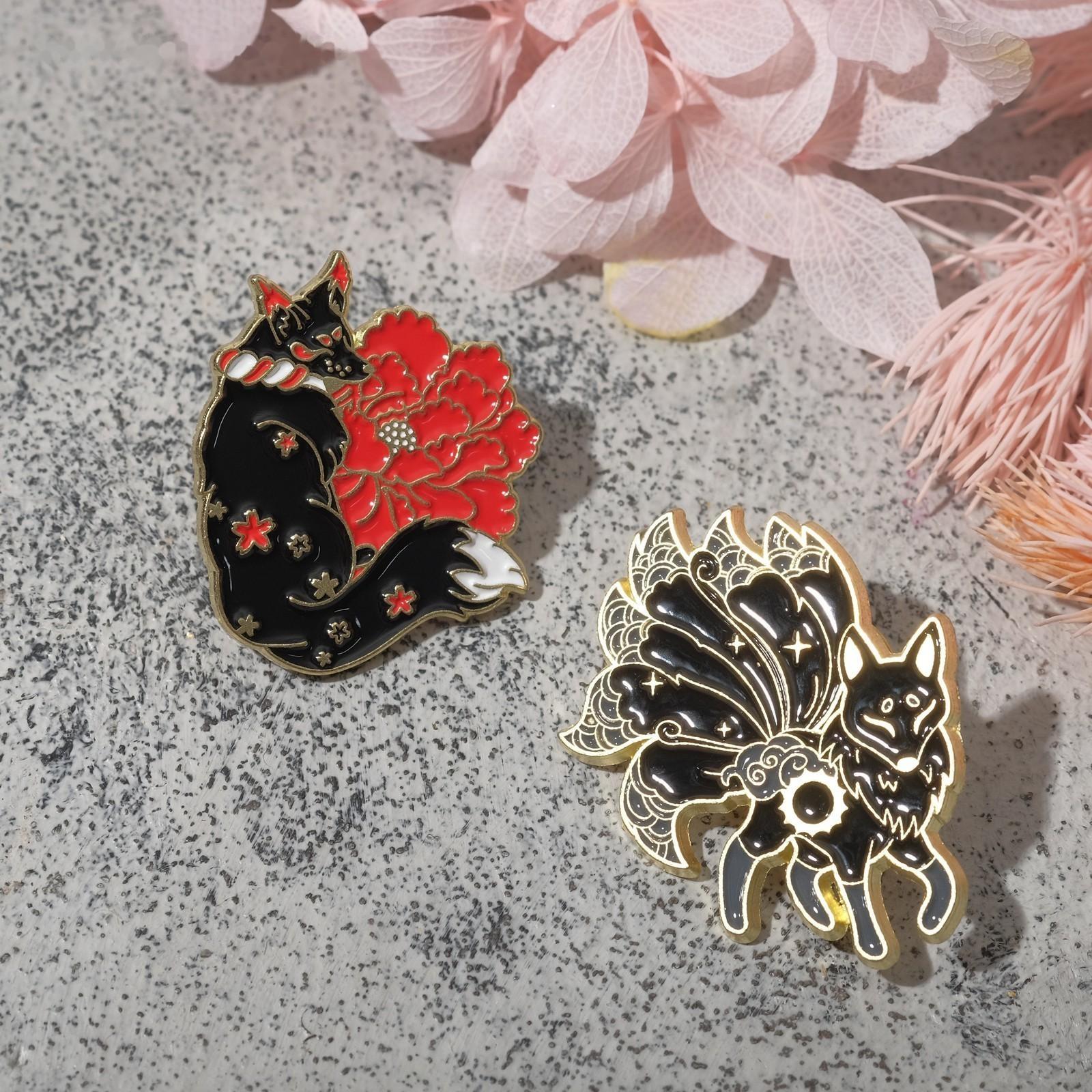 Набор значков (2шт) 