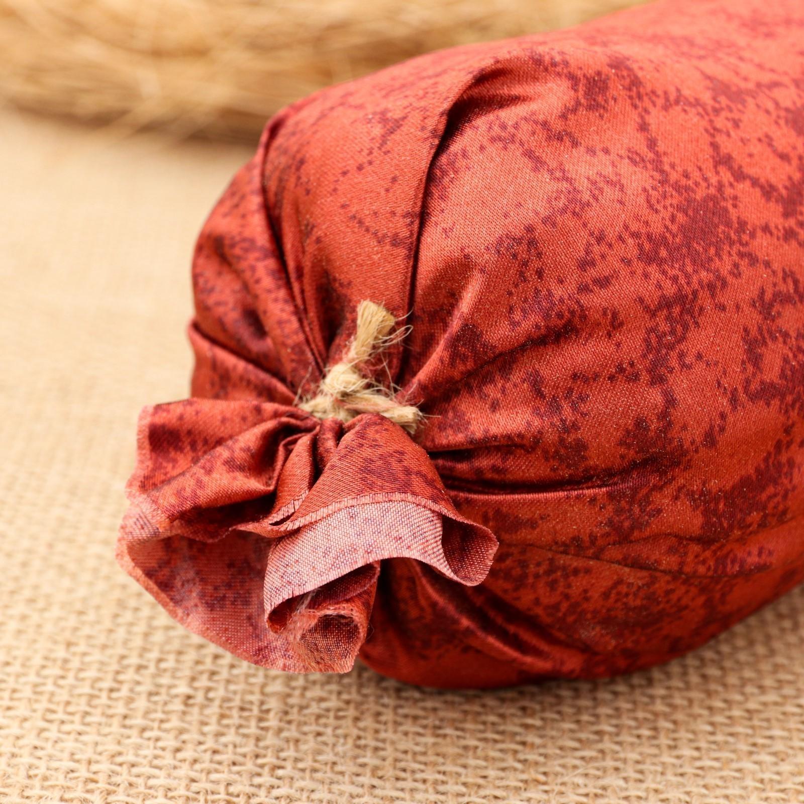 Валик со стружкой туи, сувенирный, 10×28 см, микс