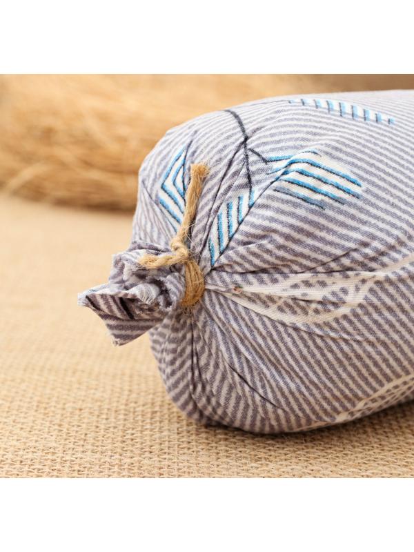 Валик со стружкой туи, сувенирный, 10×28 см, микс