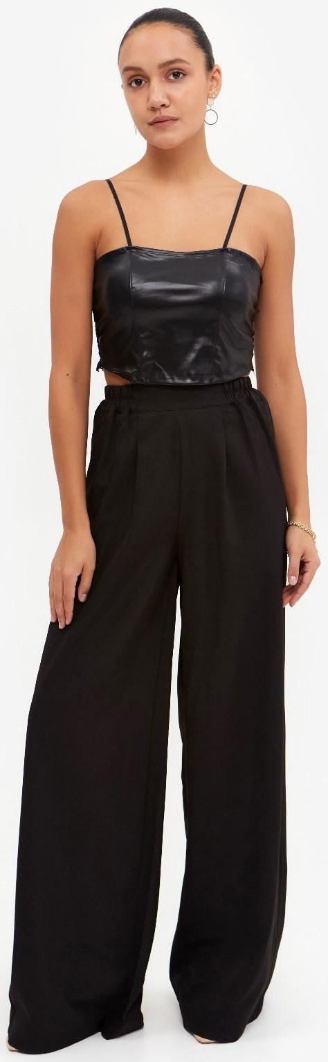 Топ женский, цвет чёрный, размер 42-44