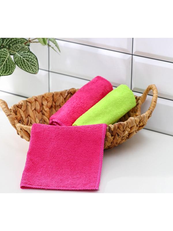 Салфетки универсальные Доляна, 3 шт, 30×30 см, микрофибра, 220 гр, с оверлоком