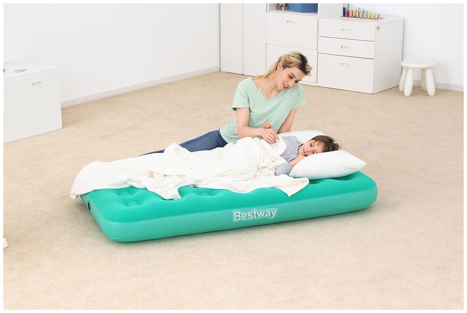 Матрас надувной Drowsy Dreamer с ручным насосом 158 x 89 x 18 см 67918, цвета микс