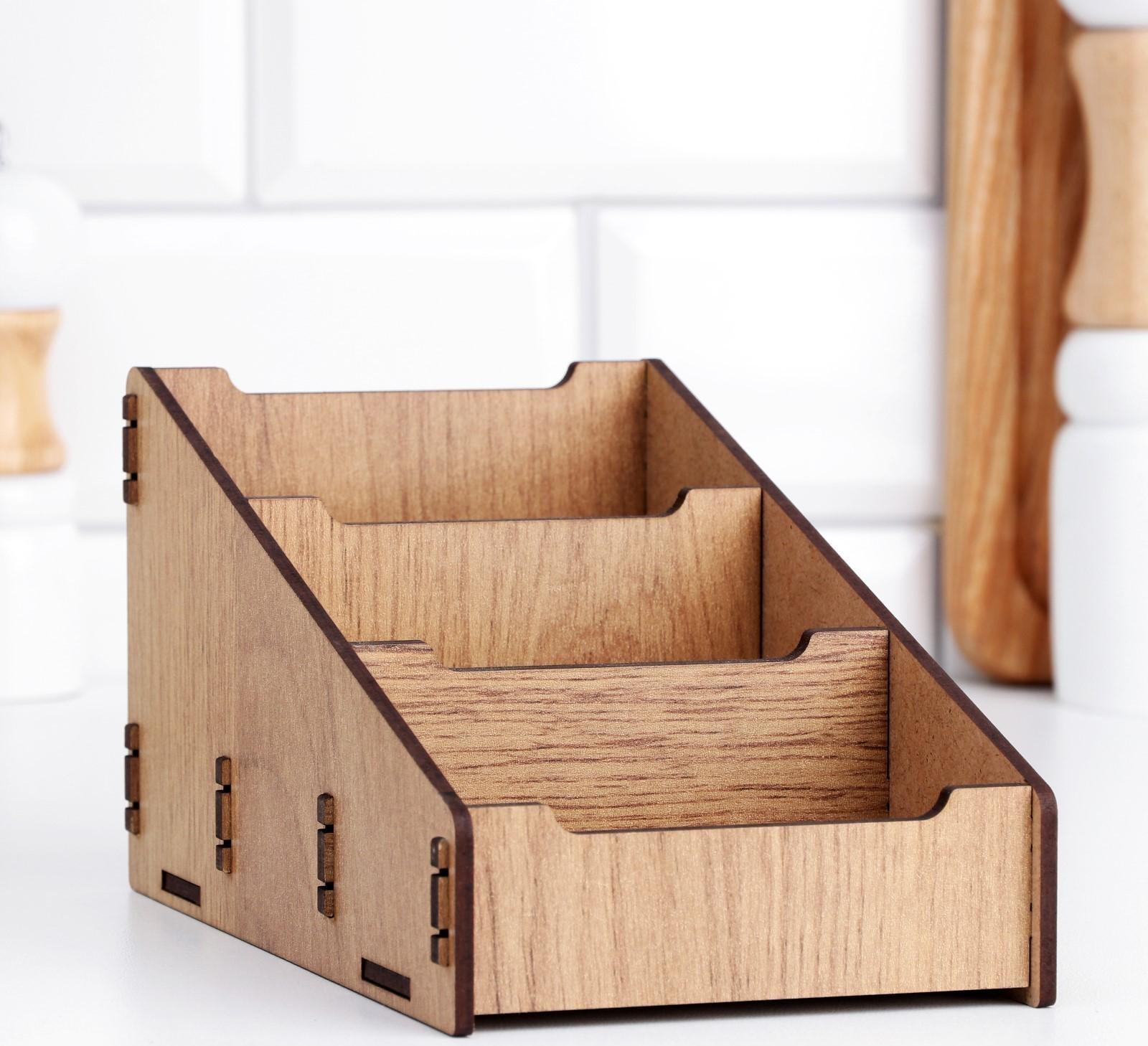 Подставка для специй деревянная 15х10х10,8 см