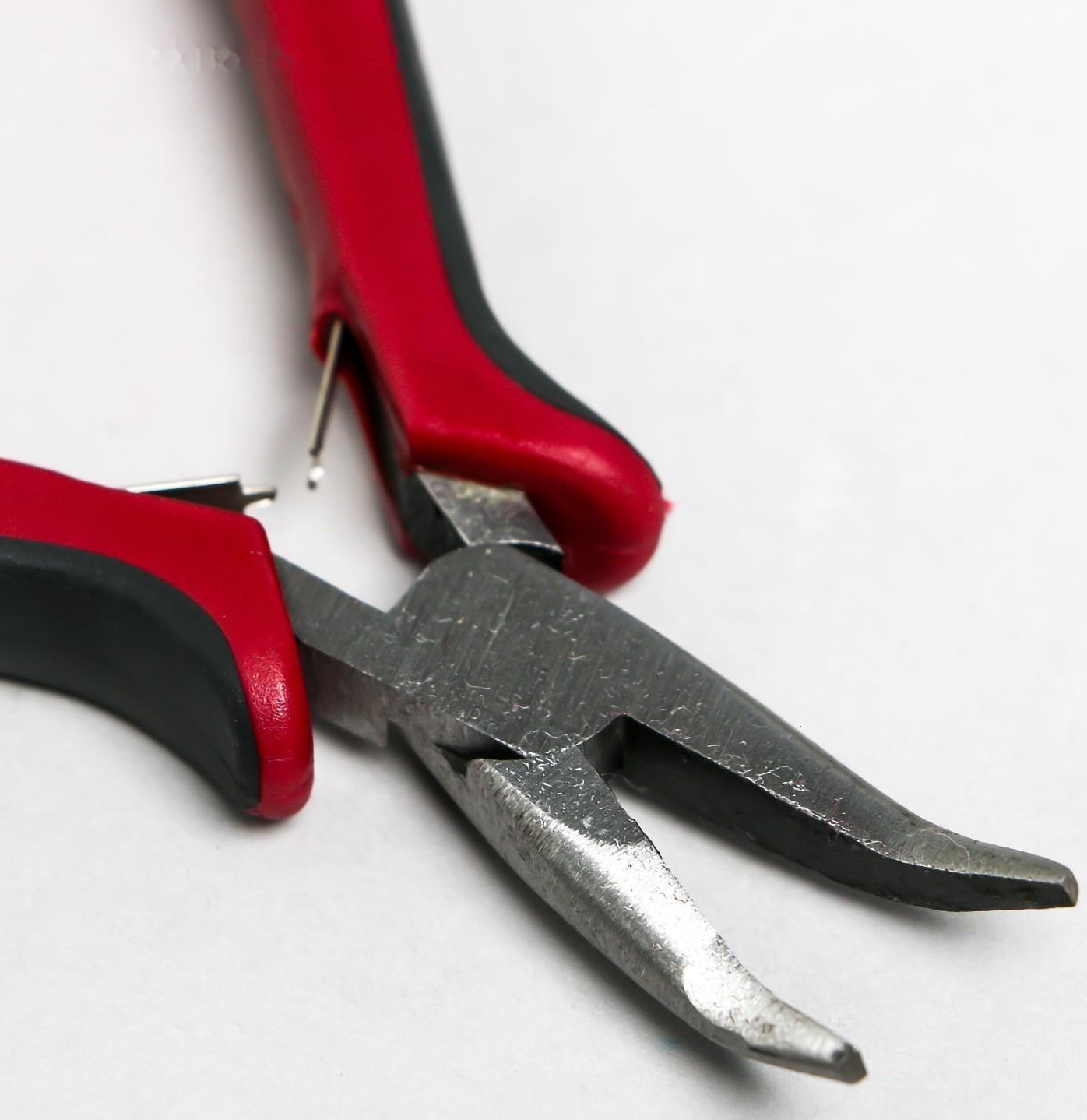 Тонкогубцы изогнутые для рукоделия 