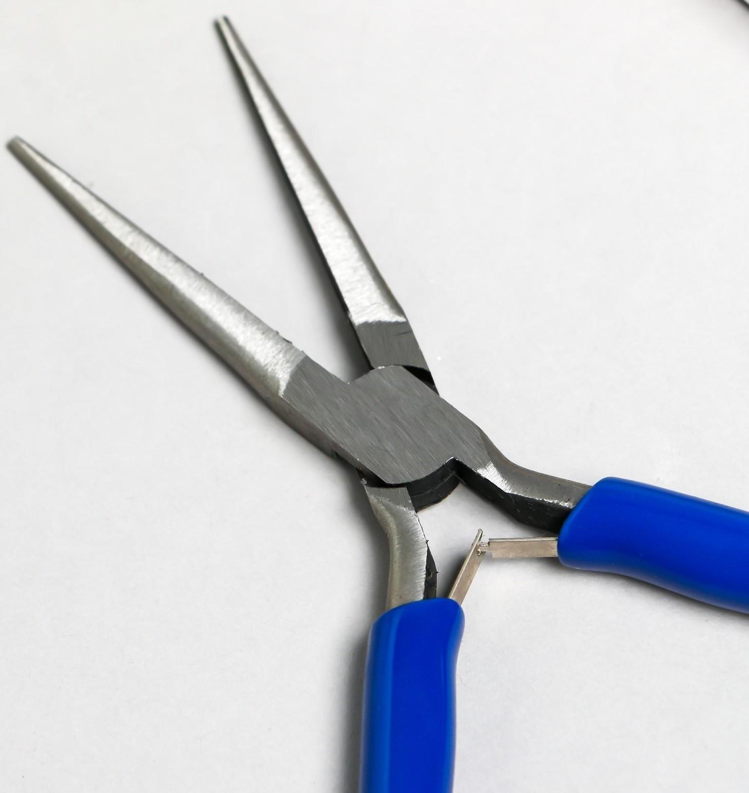 Тонкогубцы удлиненные для рукоделия 