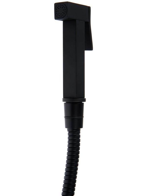 Смеситель для биде Accoona A3290F-4, с гигиеническим душем, настенный, черный