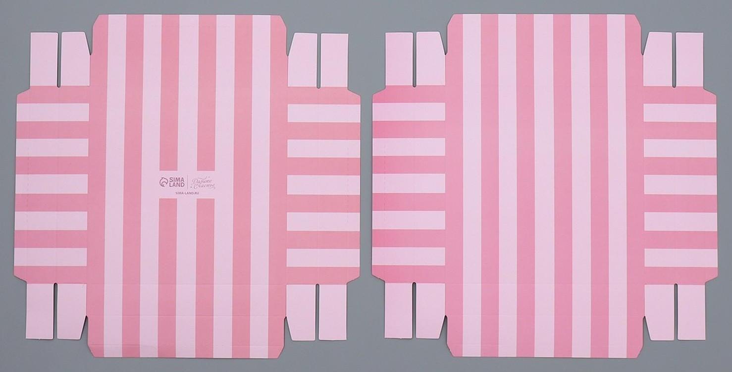 Коробка для цветов с вазой и PVC окнами складная «Love», 16 х 23 х 16 см