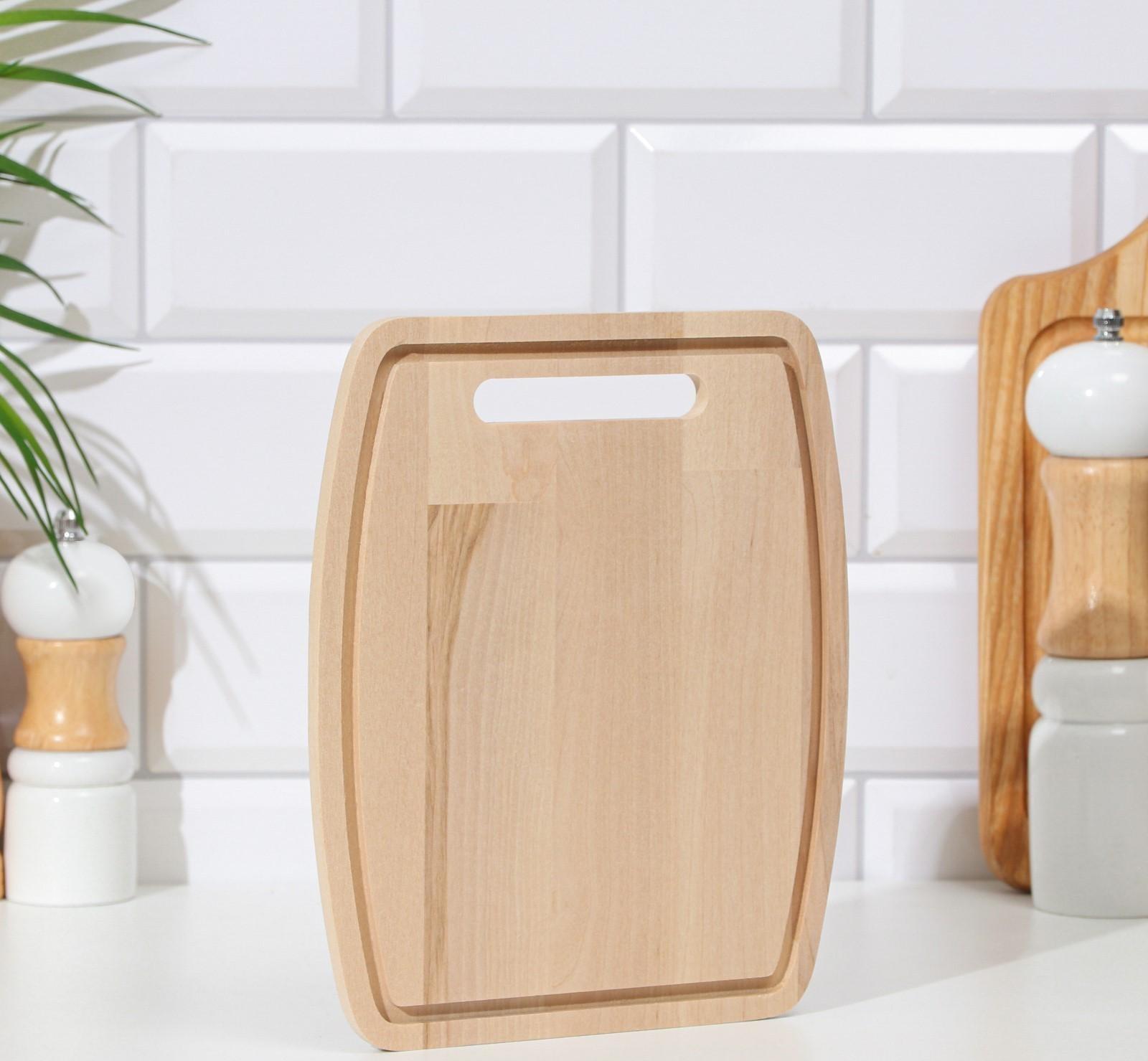 Доска разделочная деревянная с желобом 22х18х0,8 см береза