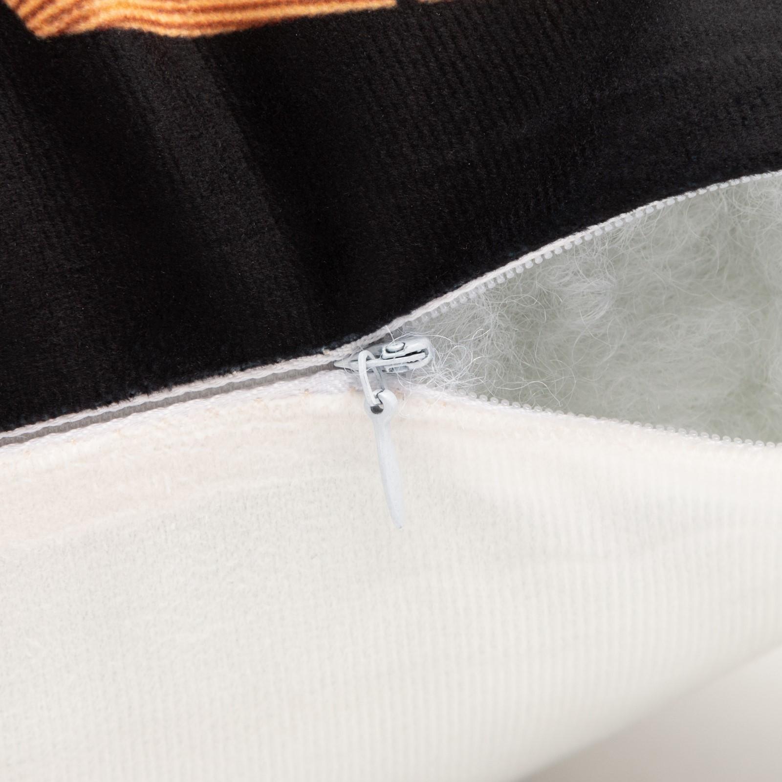 Подушка декоративная Этель Power 40х40 см, велюр, 100% п/э