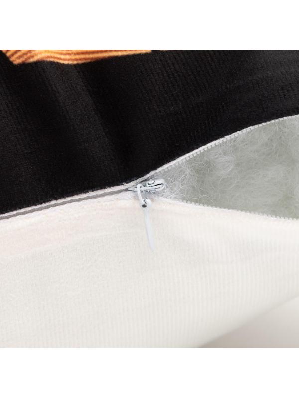 Подушка декоративная Этель Power 40х40 см, велюр, 100% п/э