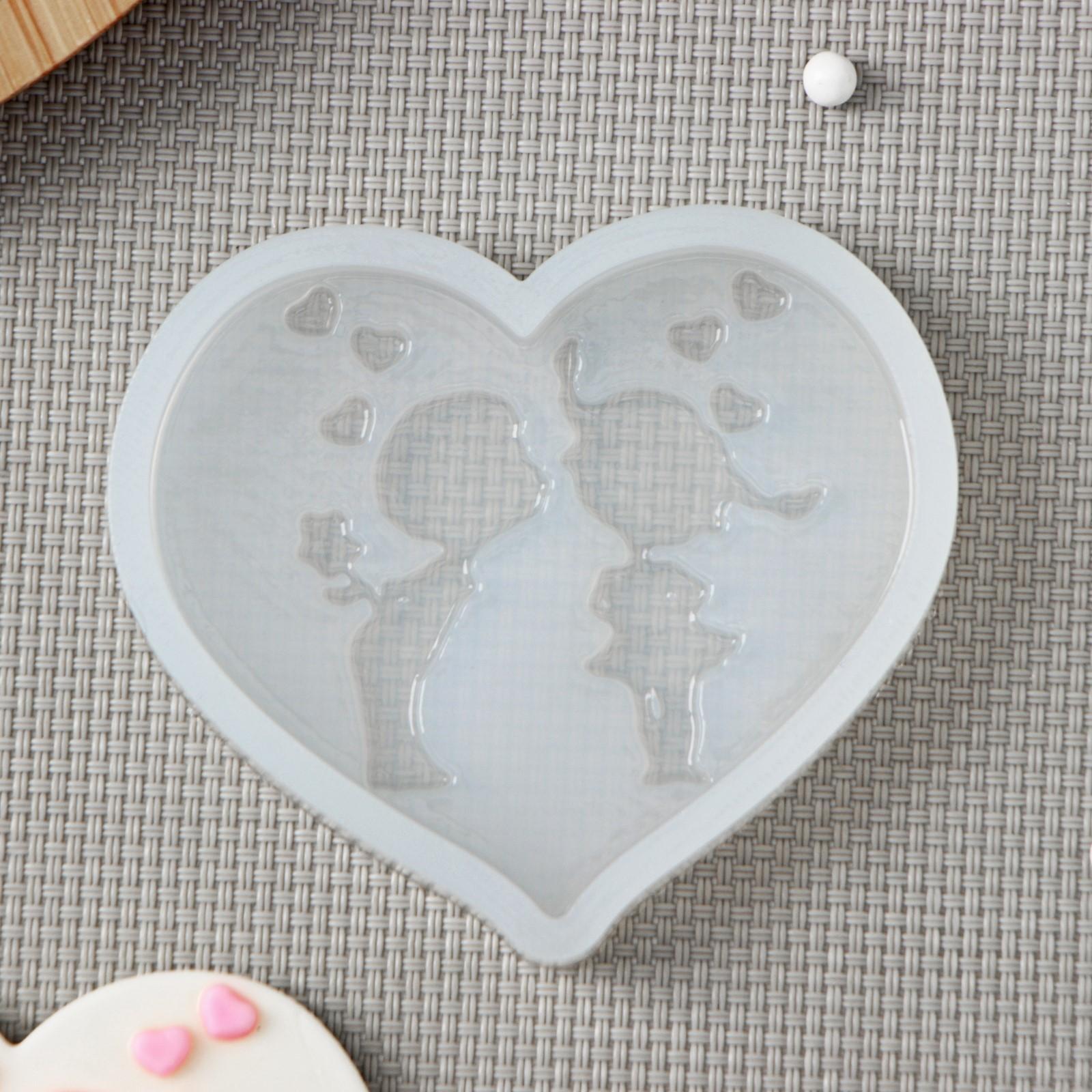 Силиконовая форма «Влюблённые», 7,5×5,5 см, цвет прозрачный