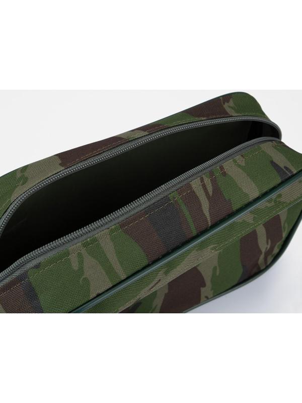 Косметичка на молнии, цвет зелёный/камуфляж