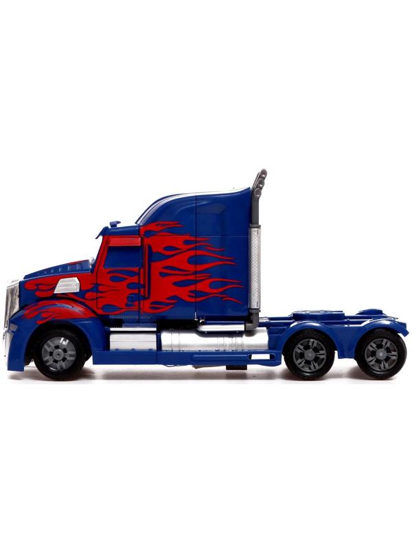 Робот «Автобот», трансформируется