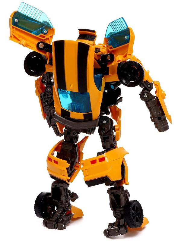 Робот «Автобот», трансформируется