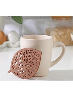 Подставка под горячее деревянная «Листочек», 9×9 см, цвет коричневый